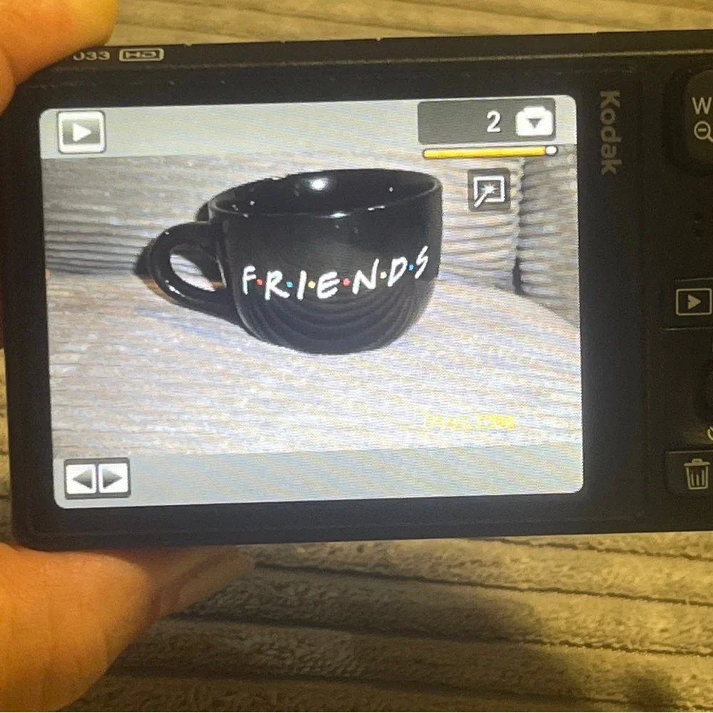 Kodak Black Digital Camera with Kastar Battery Charger - Picture 8 of 13